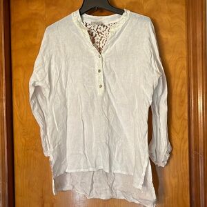 White Italian linen beautiful tunic blouse size L with lace embellishments
